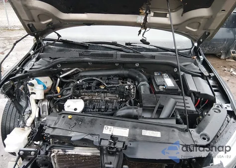 2015 Volkswagen Jetta 1.8T Se из США, поврежденный, VIN 3VWD17AJ8FM265136